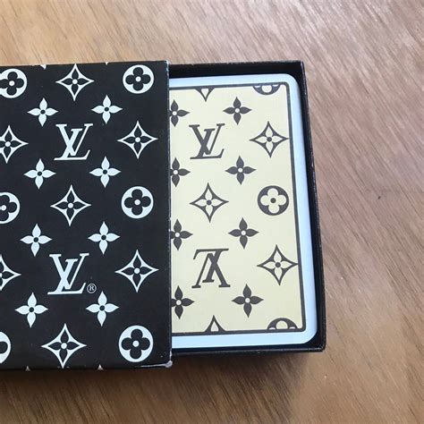 rfid chip louis vuitton|louis vuitton card deck.